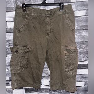 Men's Casual Cargo Shorts in Olive